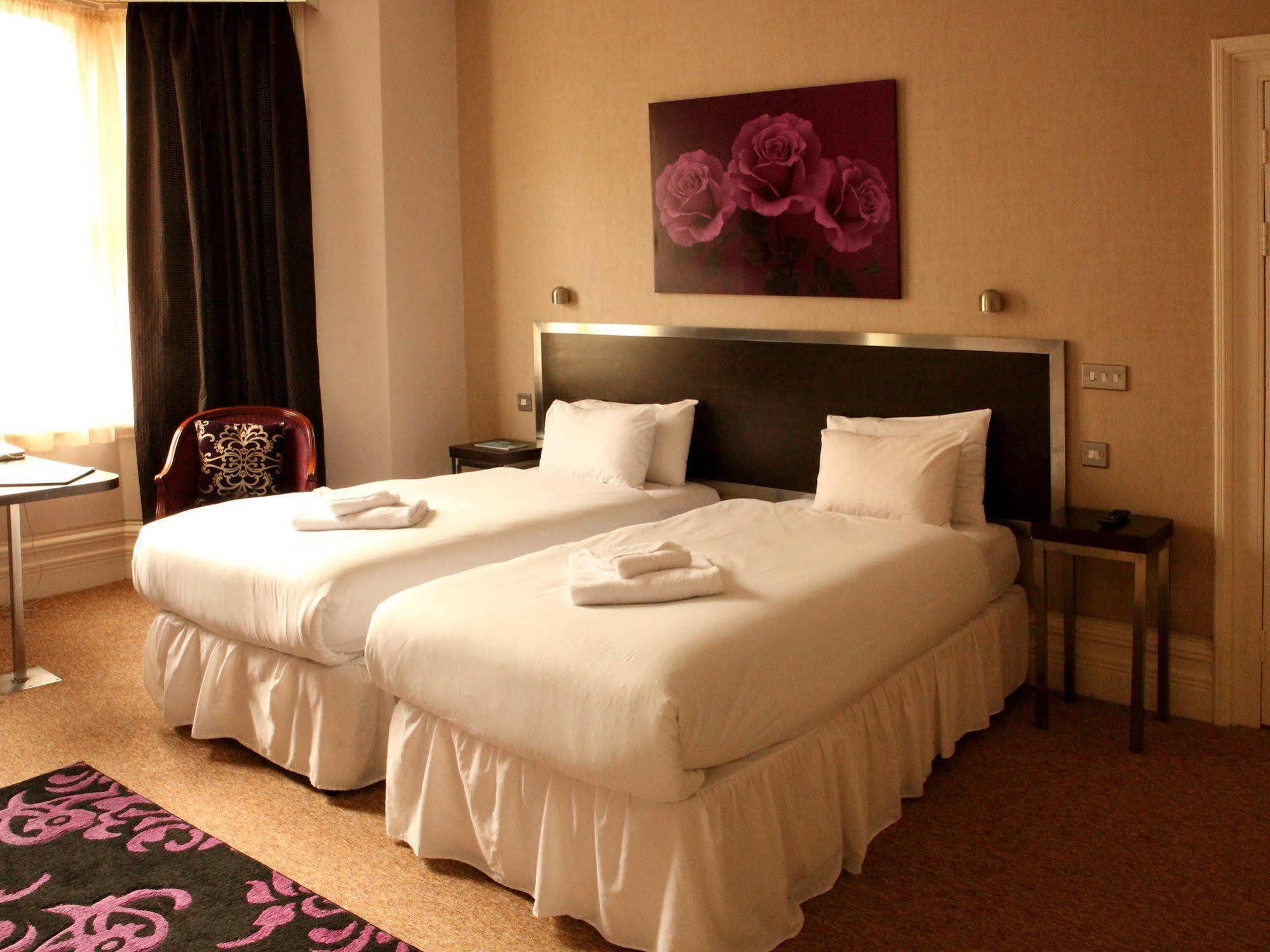 Tunbridge Wells Retreat Hotel Exterior foto